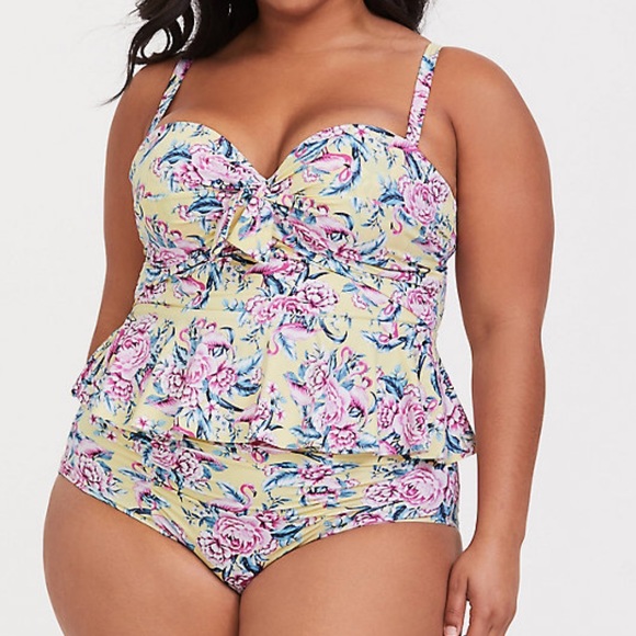 torrid Other - Torrid 🦩flamingo floral tie front peplum swim top